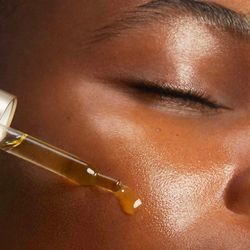 Clarins Aroma Santal Treatment Oil Soothes Nourishes Dry Skin 30ml - Image 2