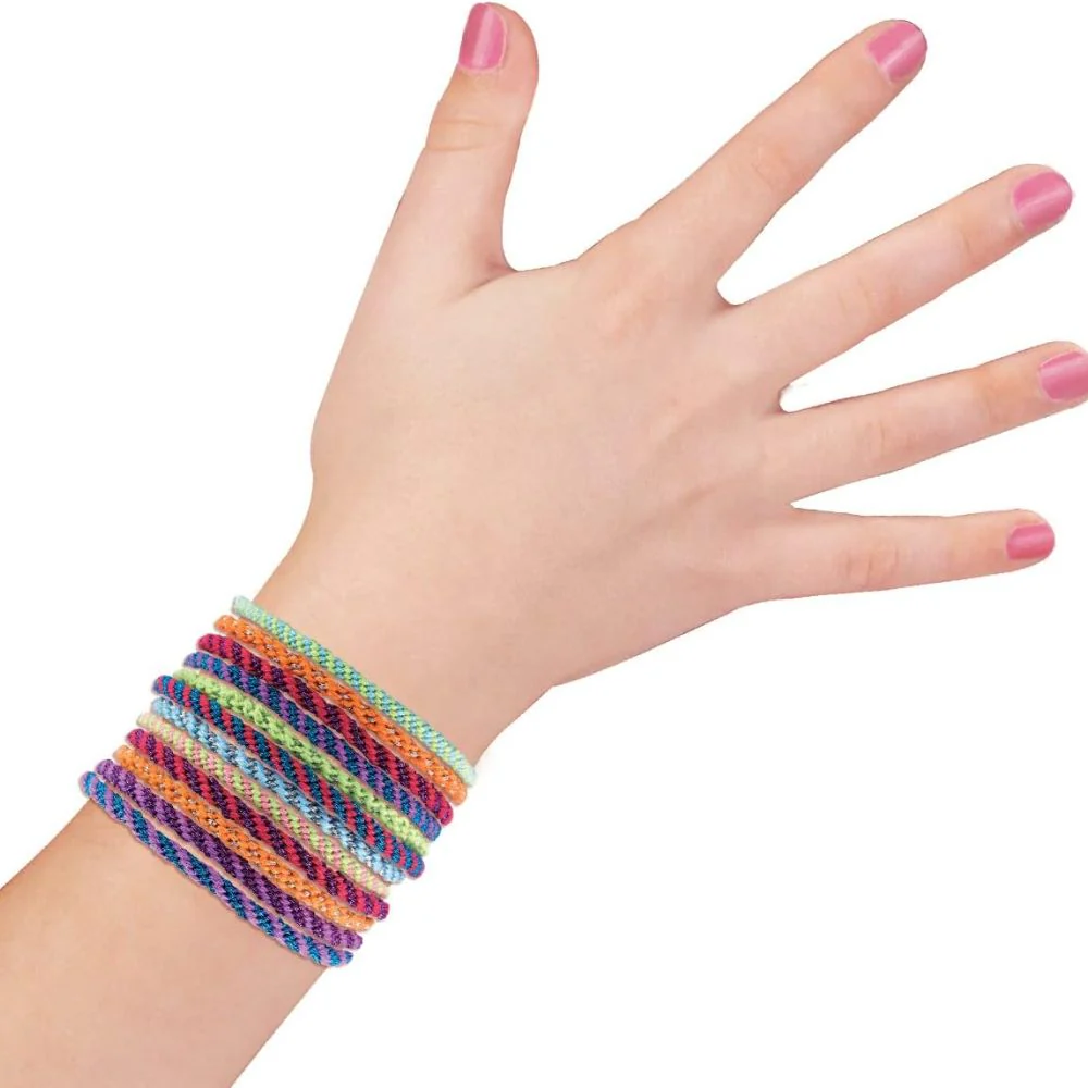 Creativity For Kids Friendship Bracelets 7+ - Image 4
