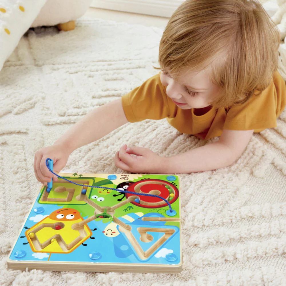 Hape Best Bugs Magnetic Maze 24M+ - Image 2