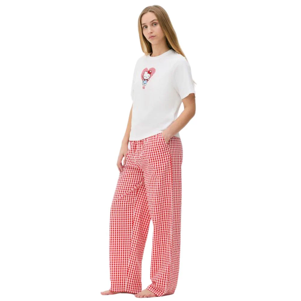 Hello Kitty Tee & Leg Pijama Set Red - Image 2