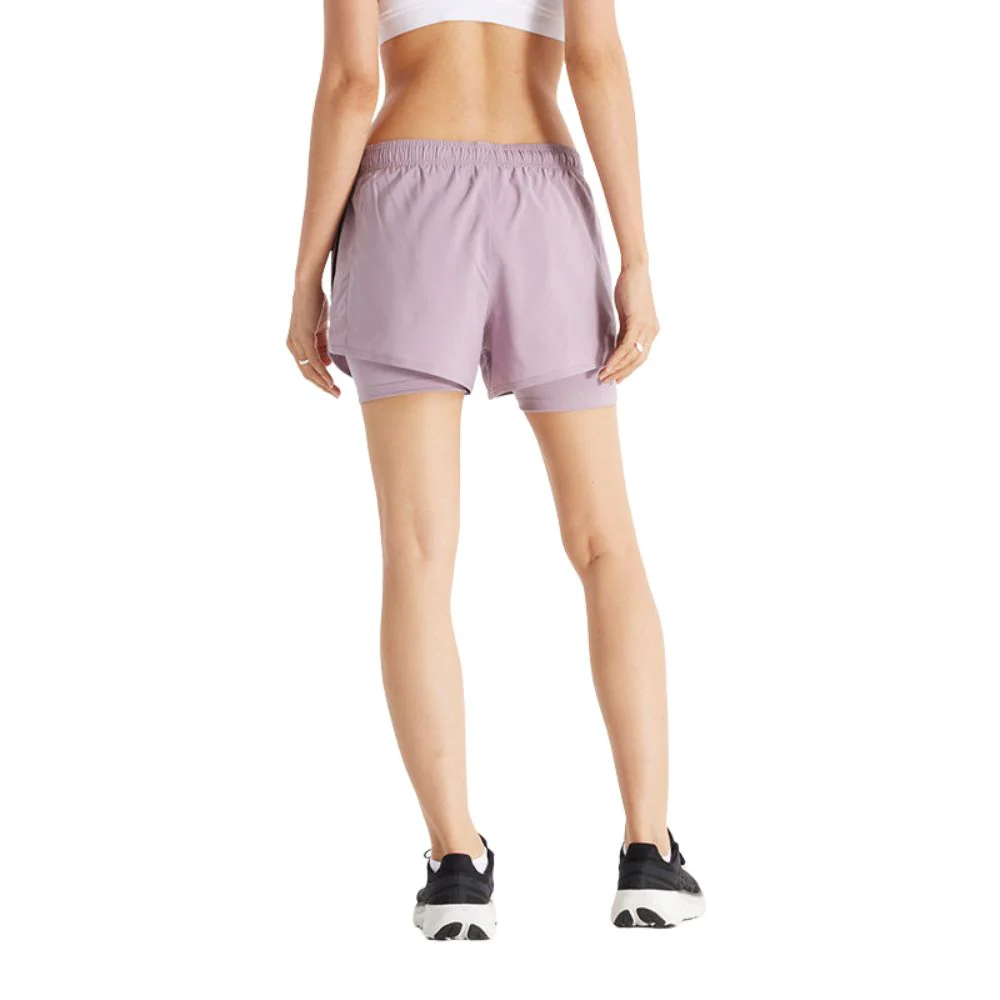 New Balance Short 3" Sport Essentials Para Dama 2 en 1 - Image 2