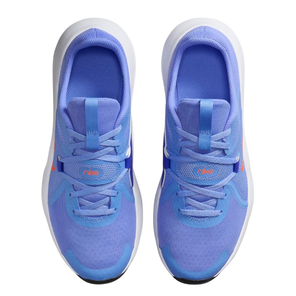 Nike In Season TR13 Royal Pulse  Hyper Crimson Zapato Para Damas - Image 4