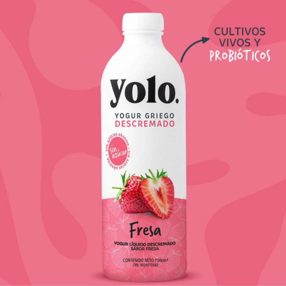 Yolo Yogurt Griego Liquido Descremado Fresa 750ml